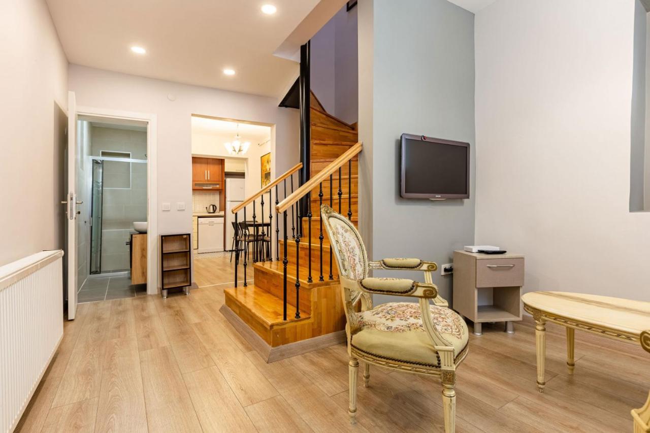 Apartment Duplex House Near Trendy Attractions In Sisli Istanbul