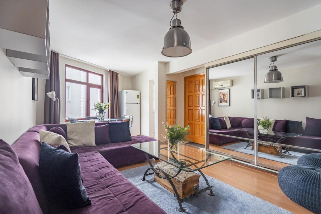 Central Flat With Balcony And Terrace In Sisli Apartment *