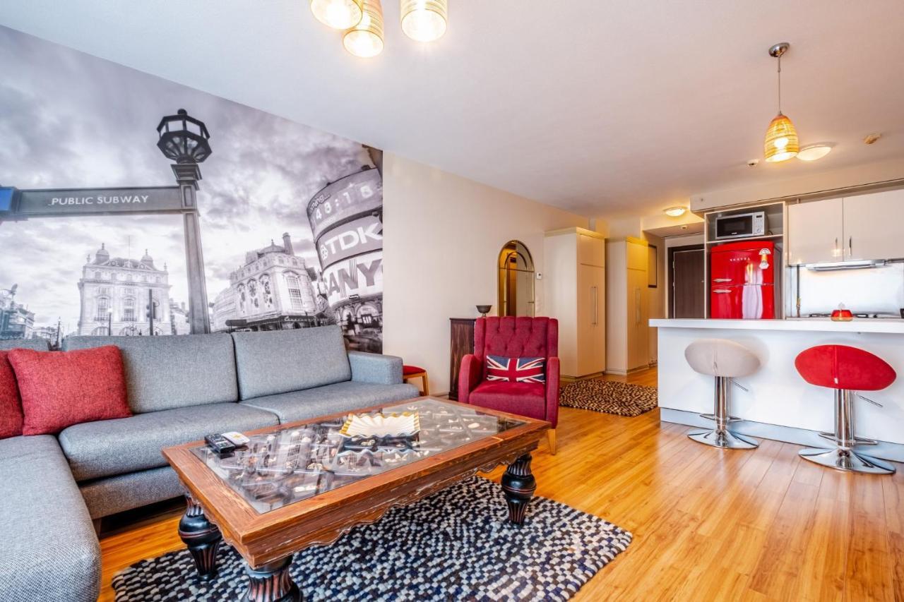 Luxury Flat In Atasehir *