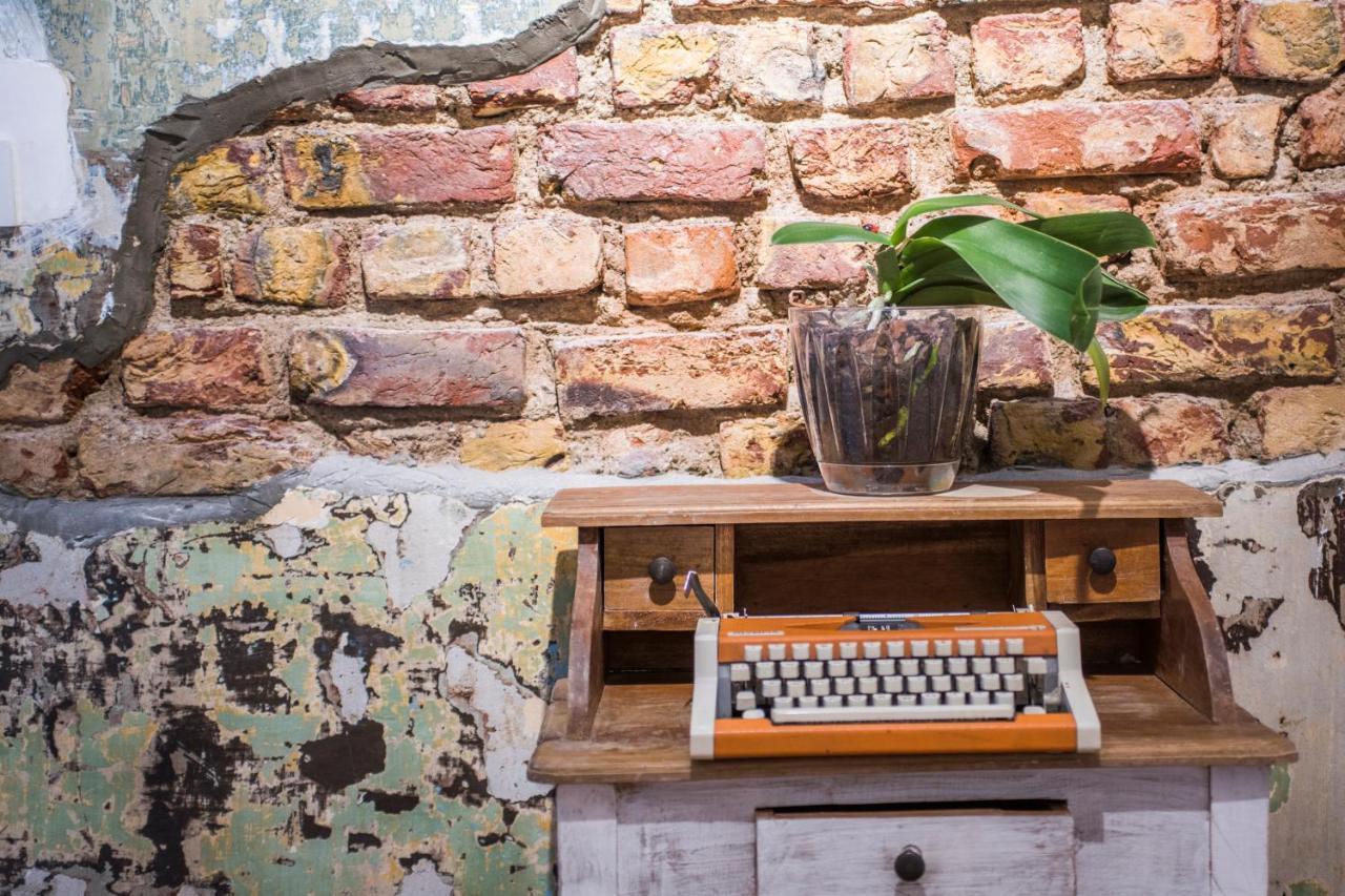 By Galata- Historical And Modern Apartment