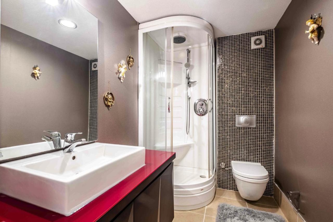 Luxury Flat In Atasehir Apartamento