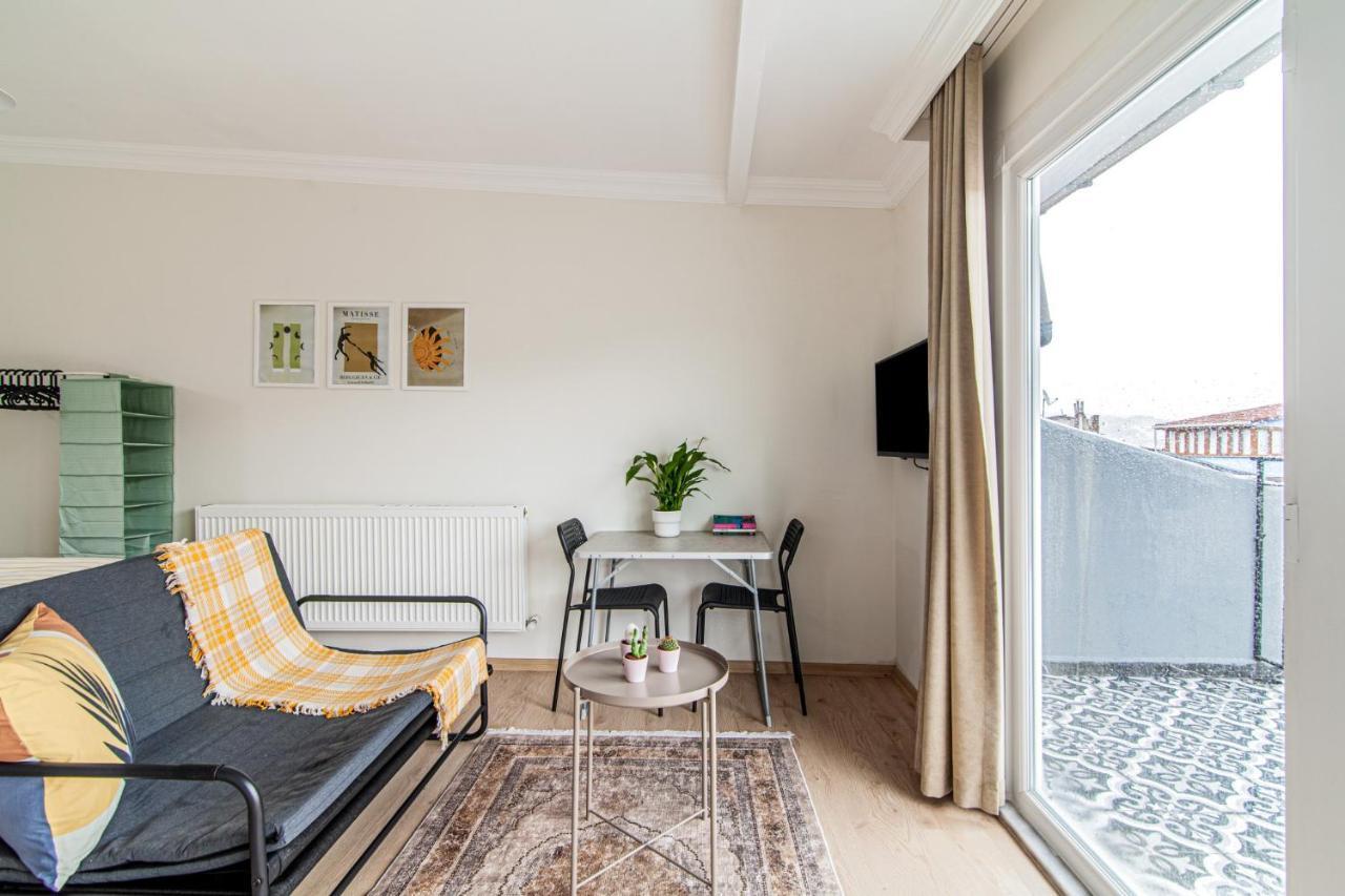 Studio Flat With Terrace In Balat Fatih Apartment *