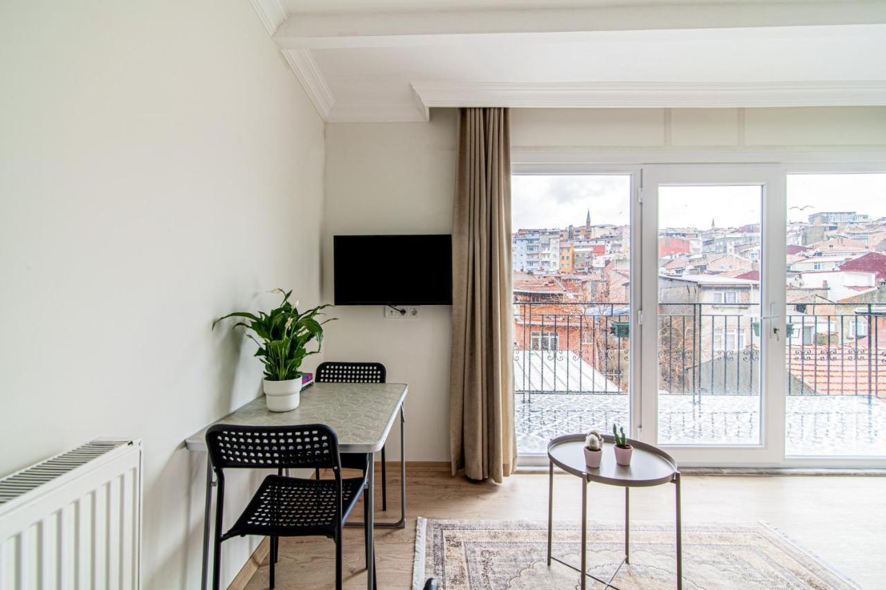 Studio Flat With Terrace In Balat Fatih Istanbul