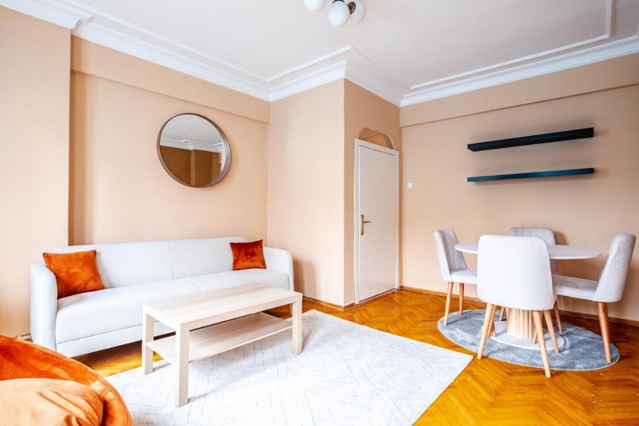 Flat With Bridge View 200 M To Ortakoy Shore *