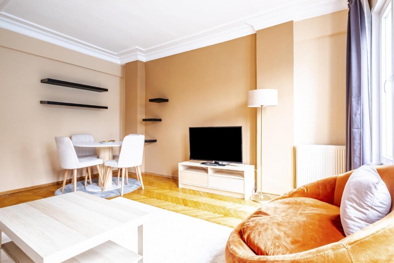 Apartment Flat With Bridge View 200 M To Ortakoy Shore