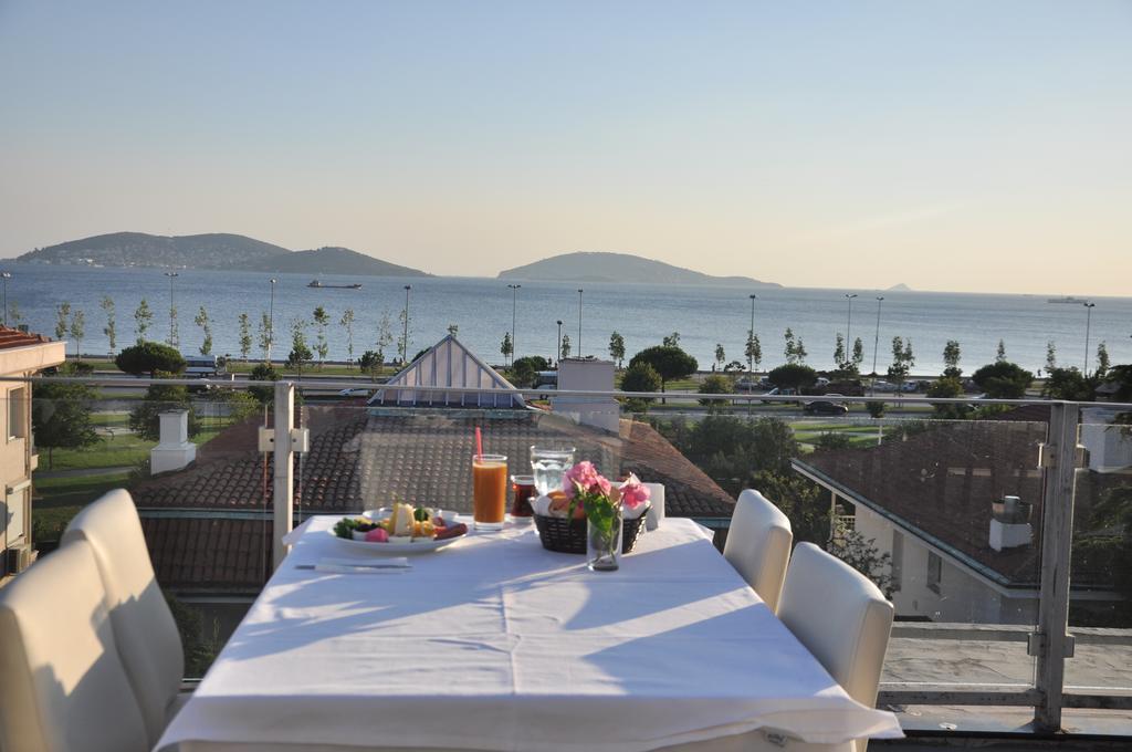 Island Hotel 2*