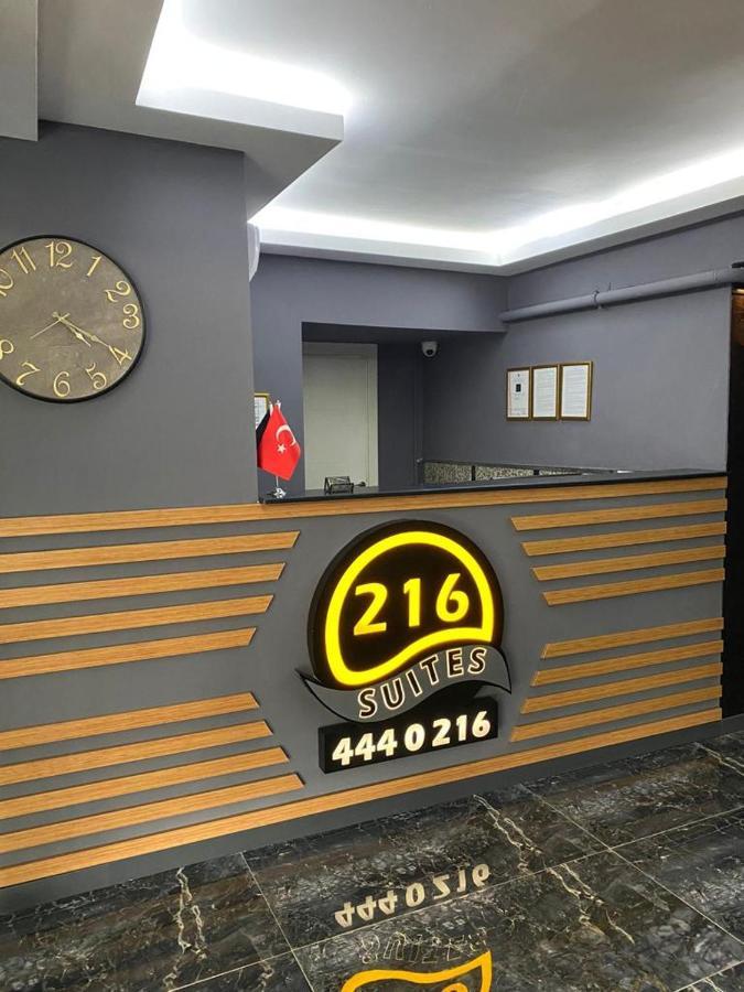 216 Palace