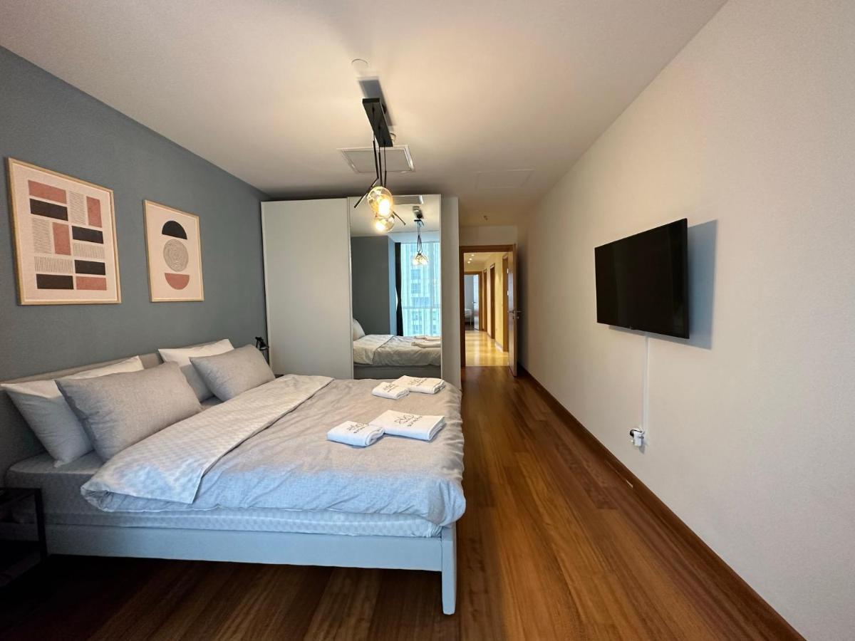 Apartment Bright 3 Bedroom & 2 Bath In Mashattan Residence, Maslak Sariyer Istanbul
