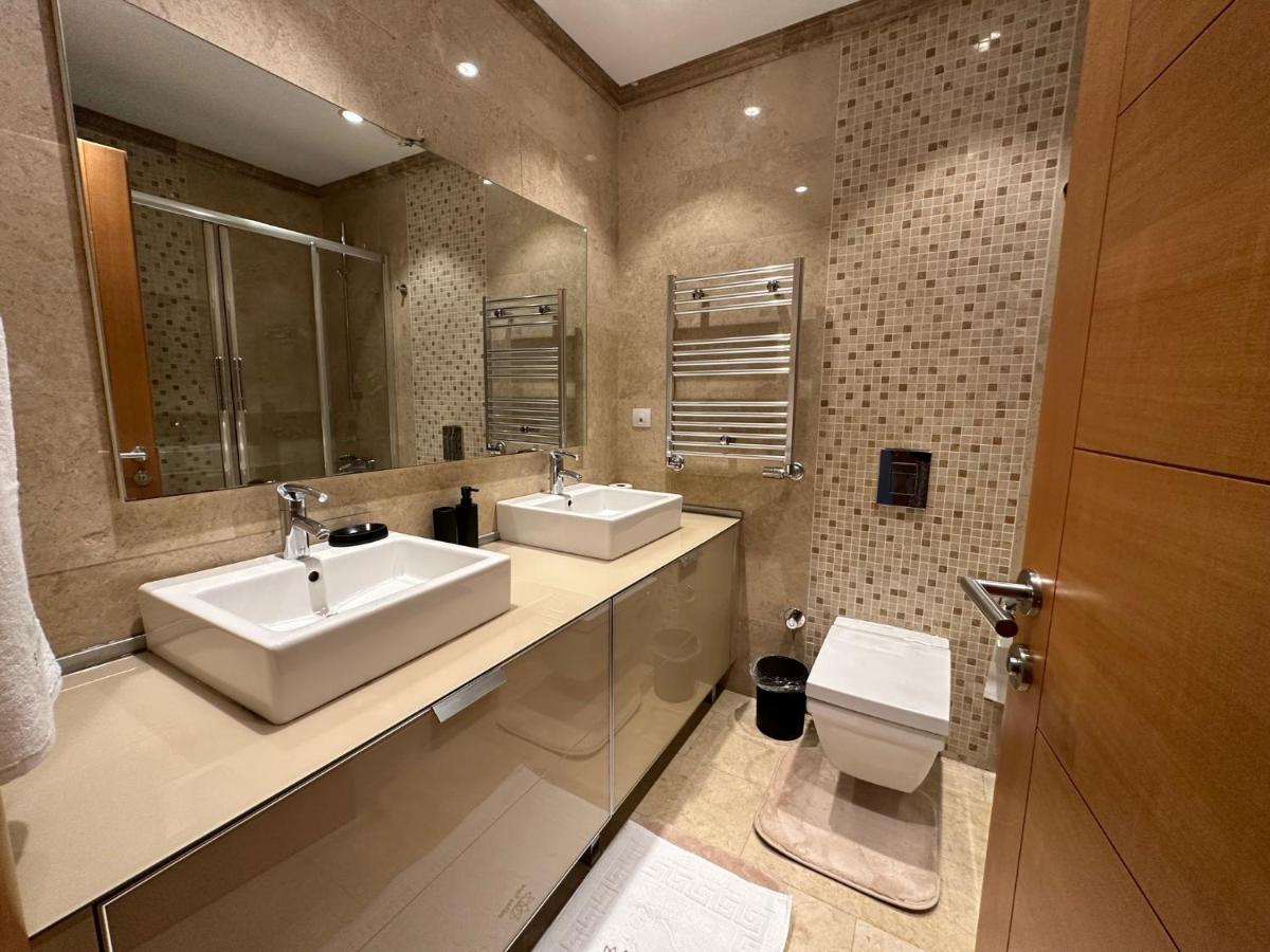 Bright 3 Bedroom & 2 Bath In Mashattan Residence, Maslak Sariyer * Istanbul