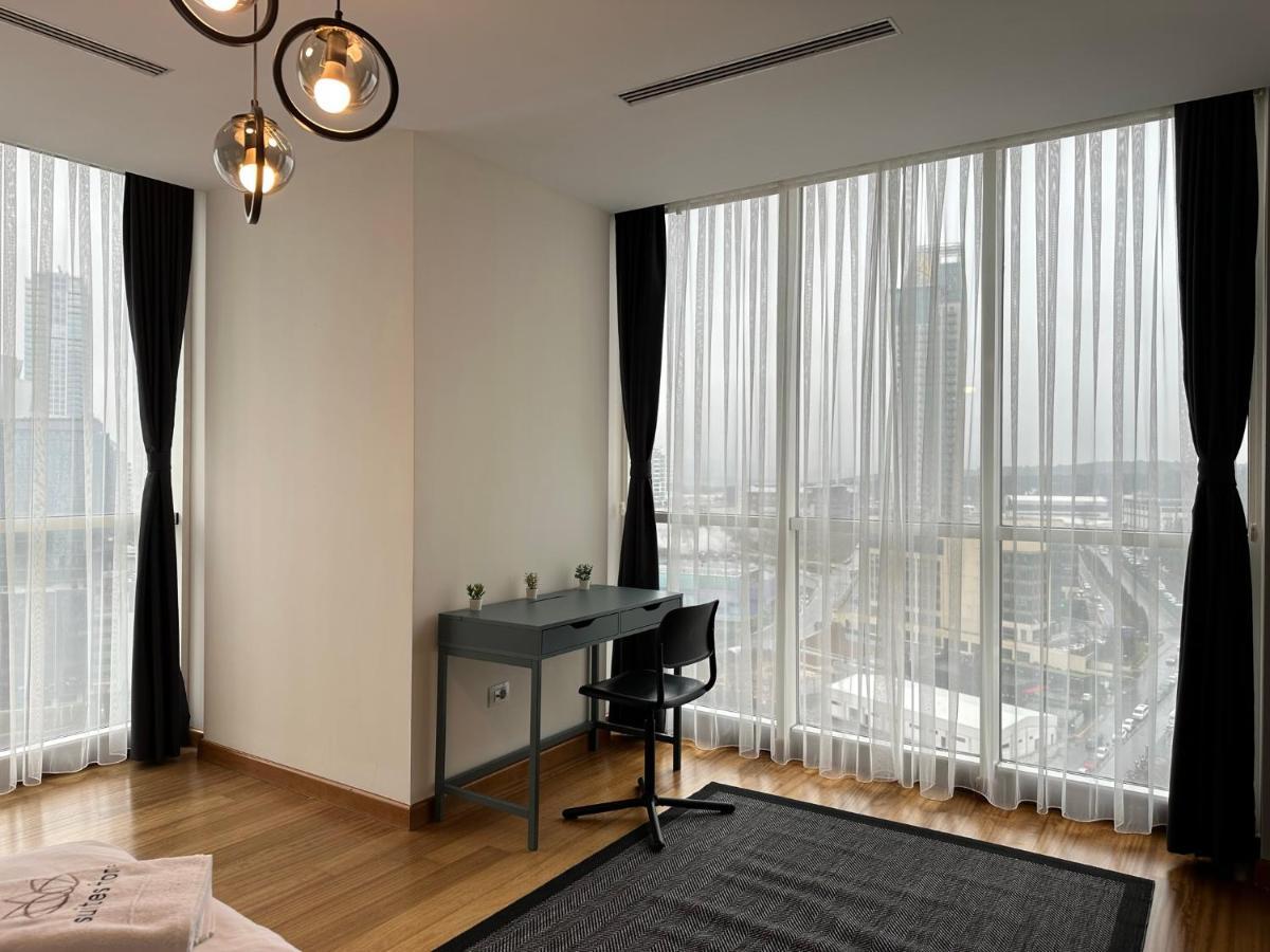 Bright 3 Bedroom & 2 Bath In Mashattan Residence, Maslak Sariyer Apartment Istanbul