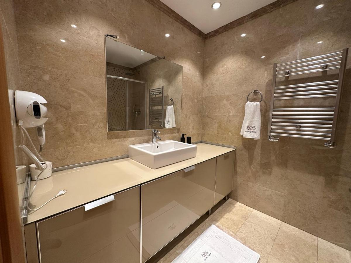 Bright 3 Bedroom & 2 Bath In Mashattan Residence, Maslak Sariyer Apartment