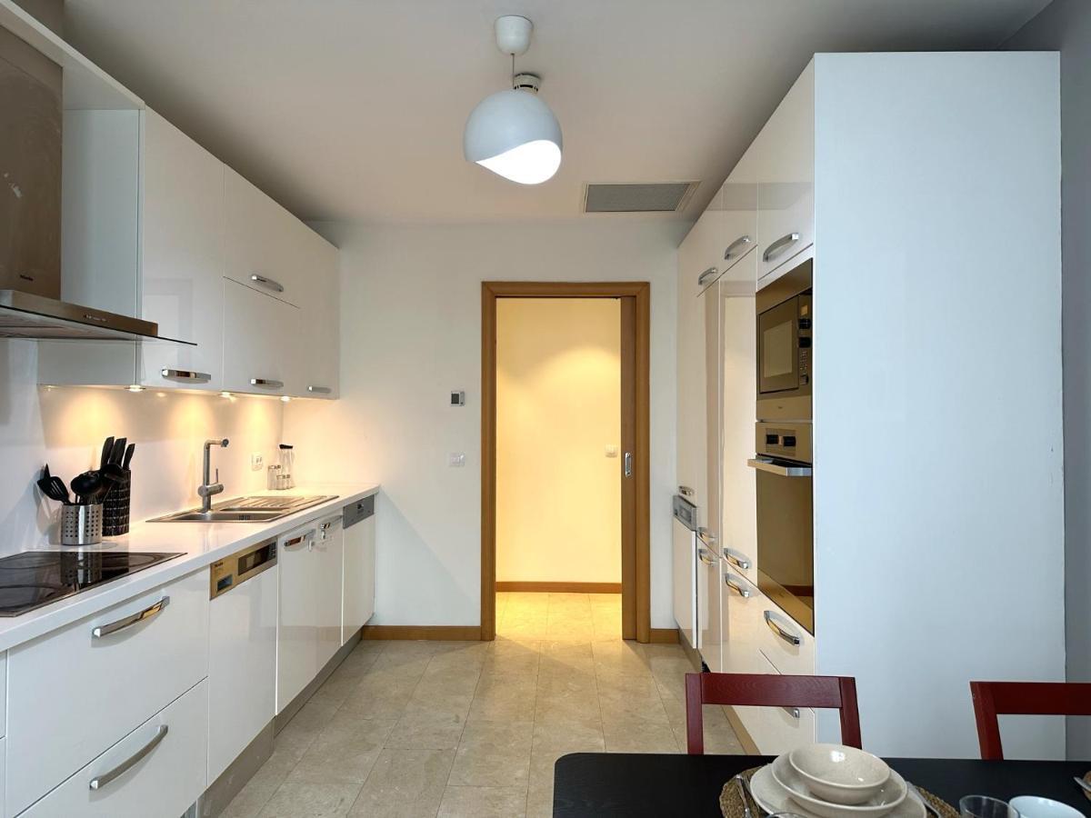 Bright 3 Bedroom & 2 Bath In Mashattan Residence, Maslak Sariyer Apartment Istanbul