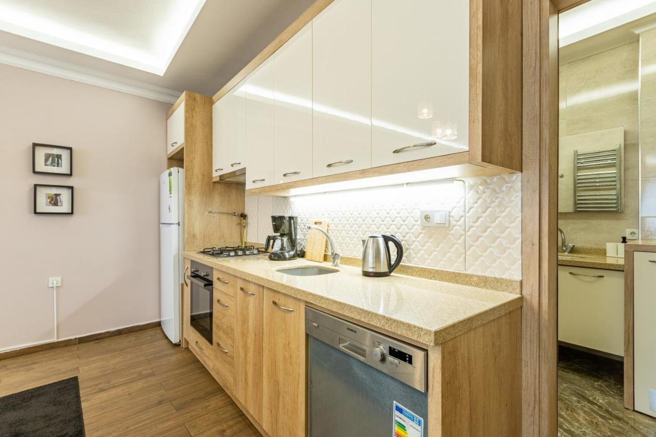 Sleek And Central Flat In Nisantasi Apartment Istanbul