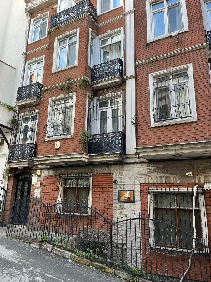 Fidan * Istambul