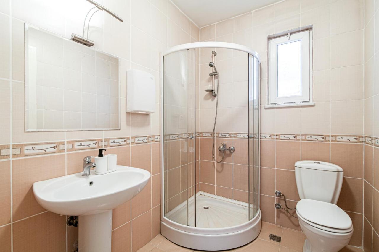 Sleek Flat Within Walking Distance To Pera Museum Apartment *
