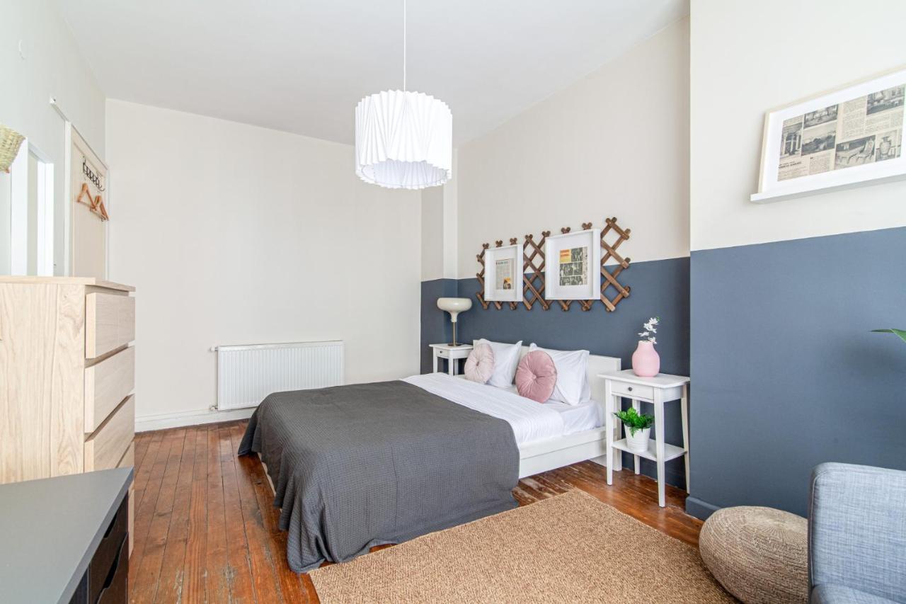 Sleek Flat Within Walking Distance To Pera Museum Apartment *