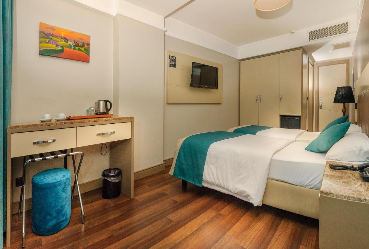 Bossuite Kadikoy