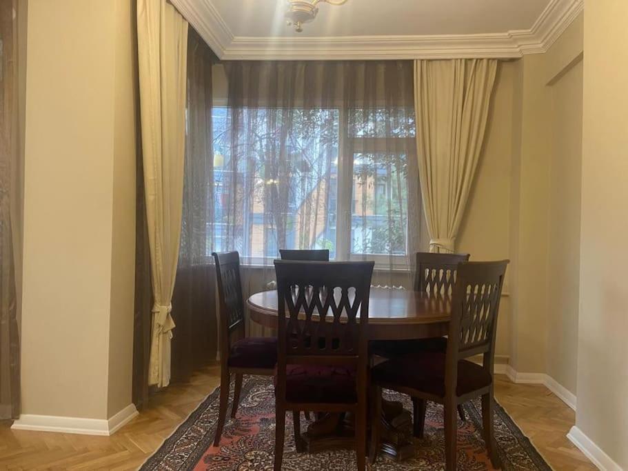 Serene & Spacious 3br In Istanbul's Prime Location - Discover Vibrant Seafront Living Istanbul