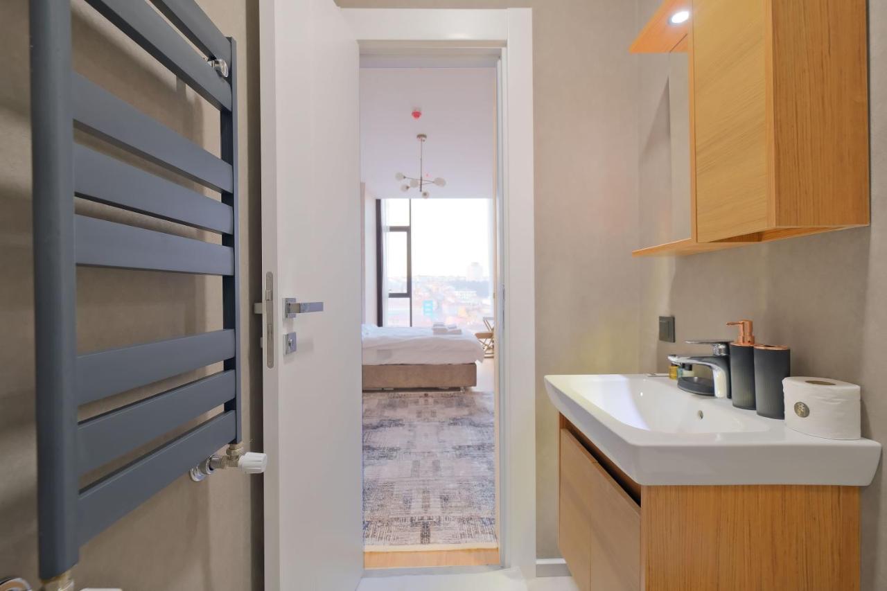 Fortis Yeni Kadikoy By Newinn * Istanbul
