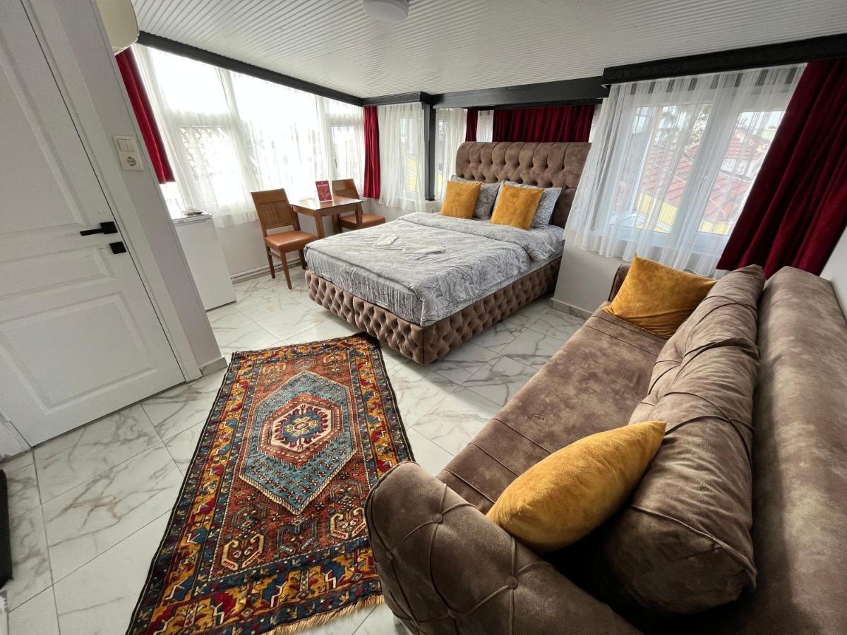 Hotel Pembe 4*