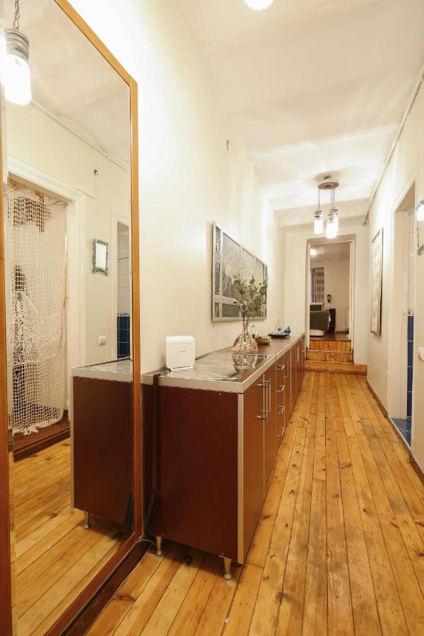 Apartamento Superb Flat With Backyard In Cihangir Beyoglu
