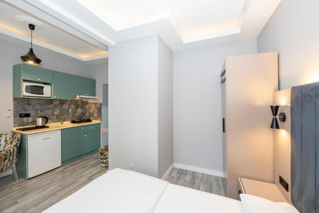 Cirrus Hotel