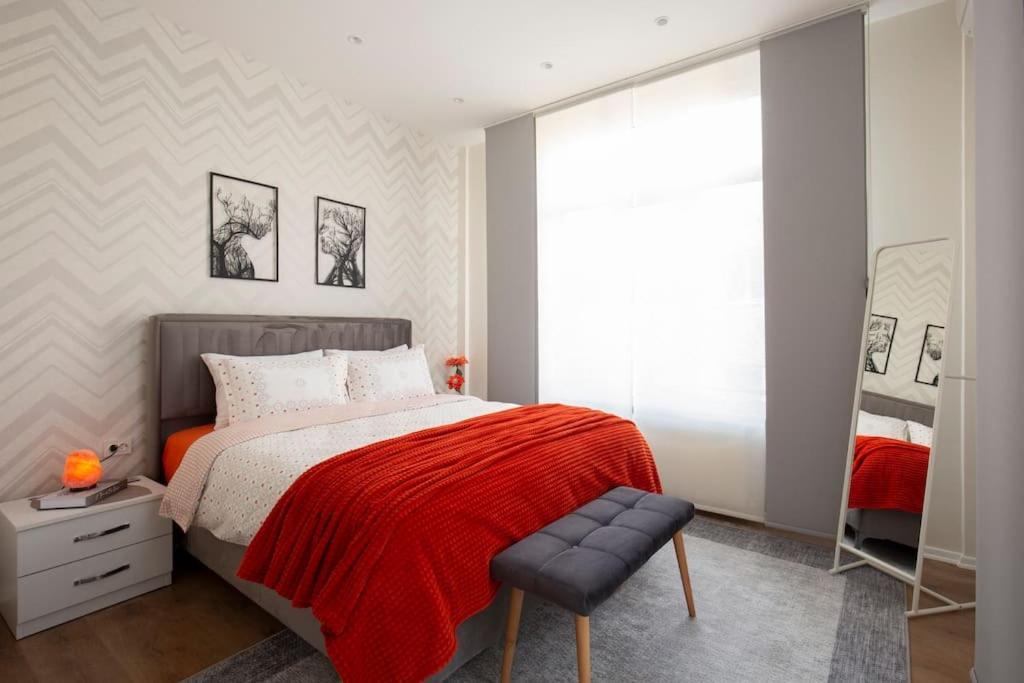 Modern Flat With Location Near Nisantasi * Istanbul