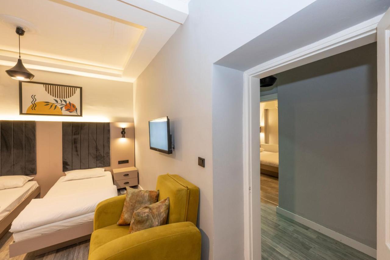 Hotel Cirrus *