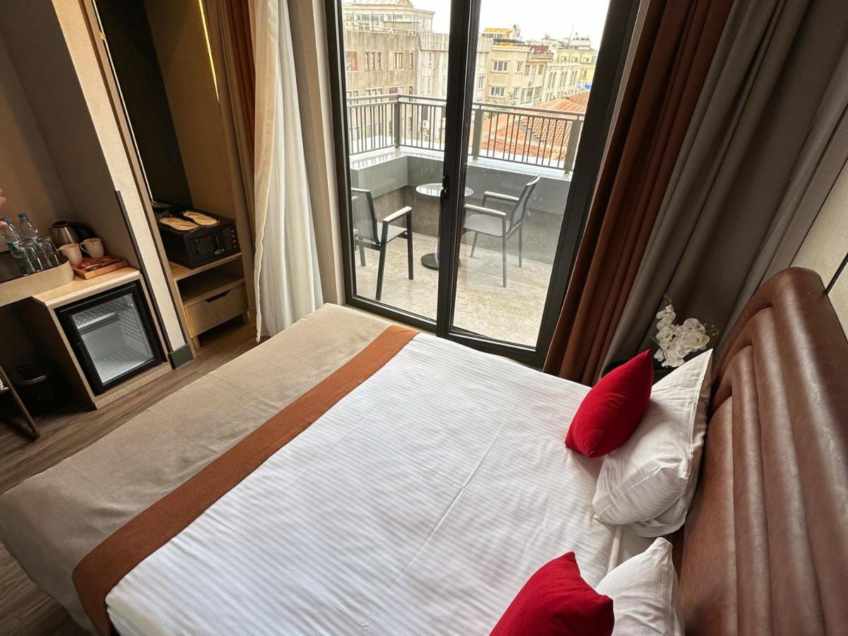 Edition Old Hotel 4*