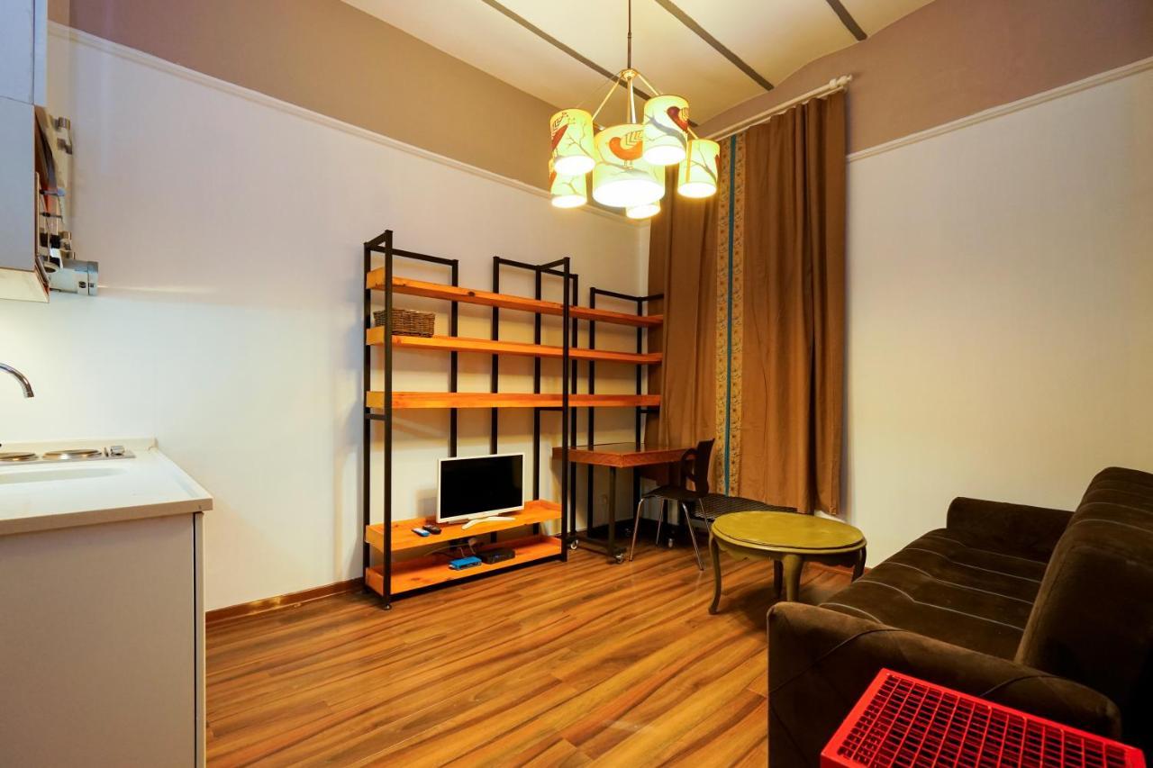Apartment Babel