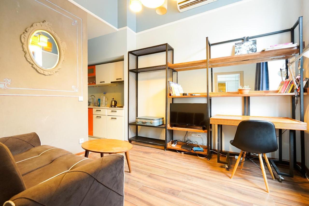 Apartment Babel