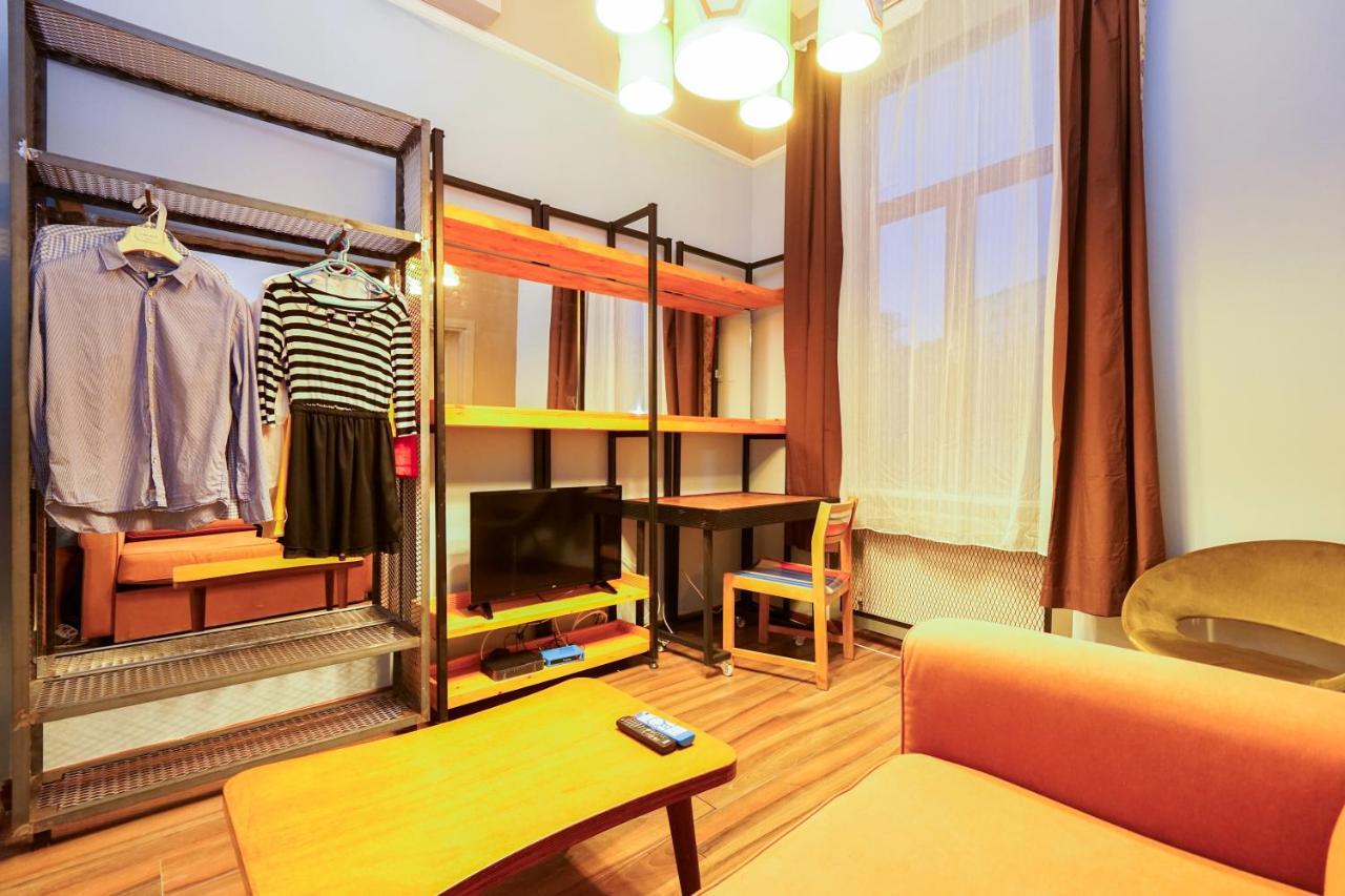 Babel Apartment *