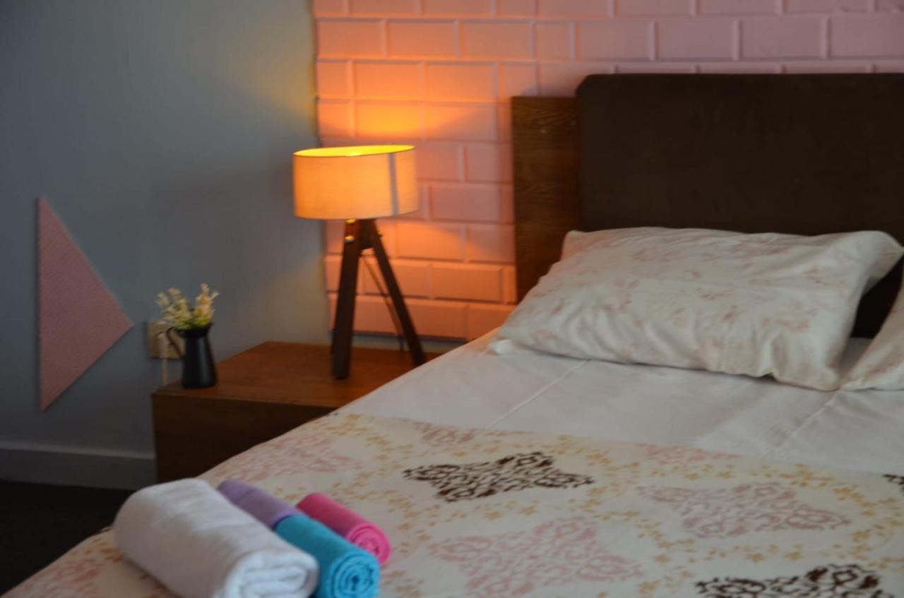 Retro Hotel *