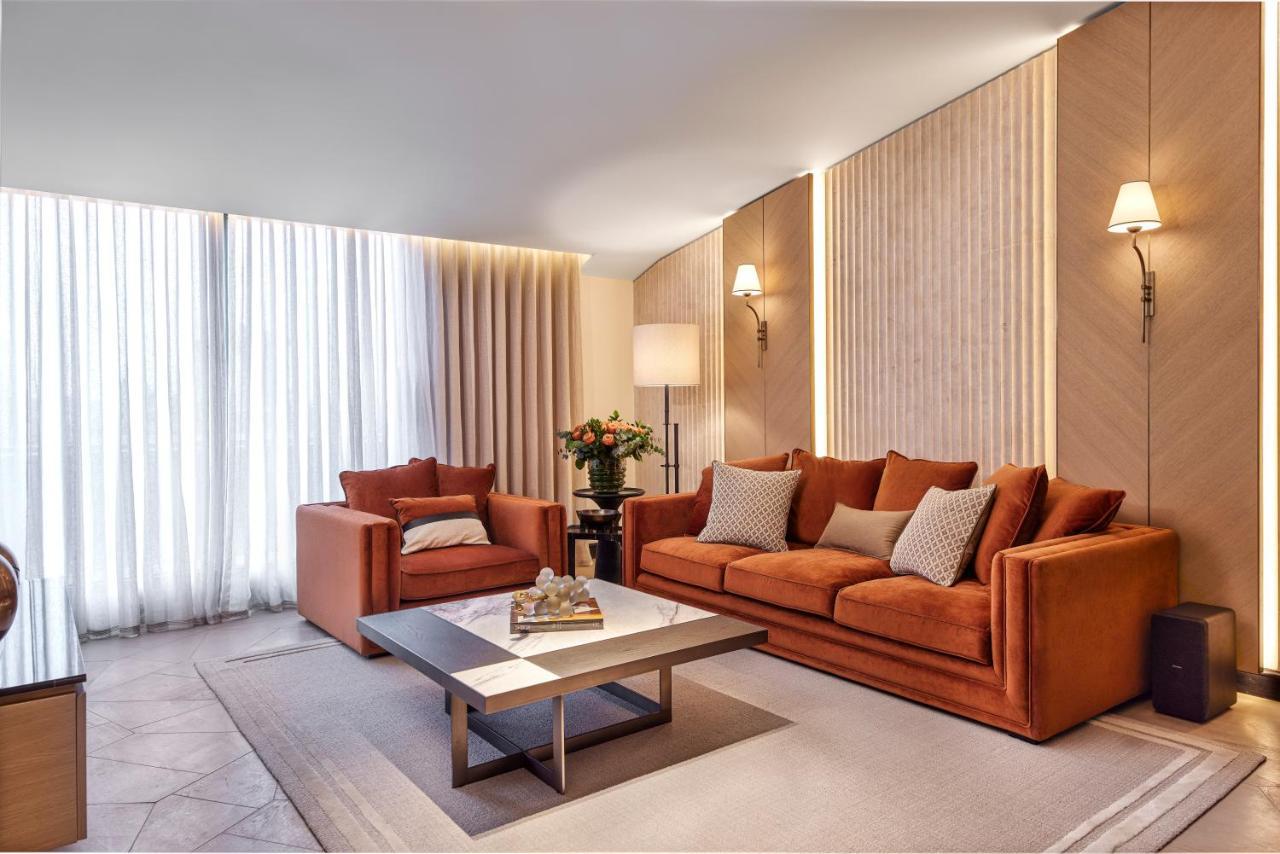 Otel Vakko And
