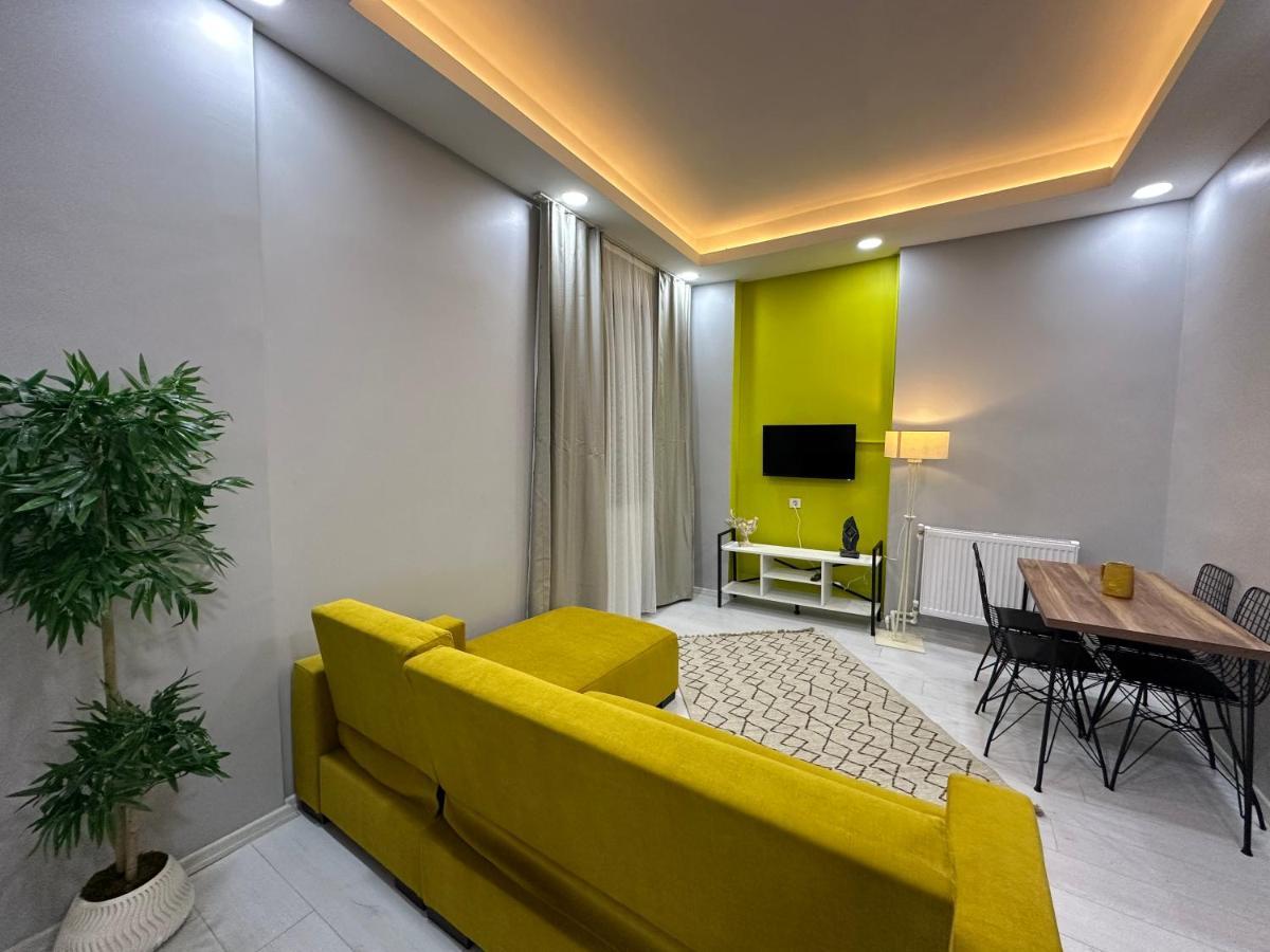 Homes Of No.23 * Istanbul