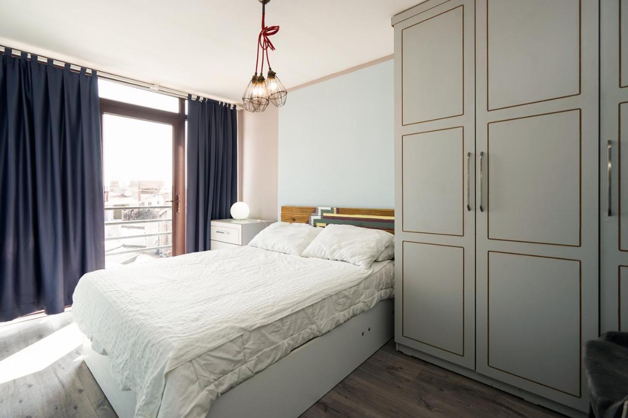 Babel Apartment *
