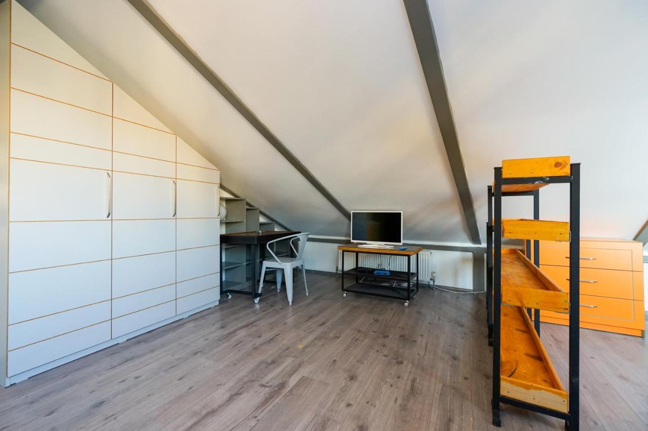 Babel Apartment *