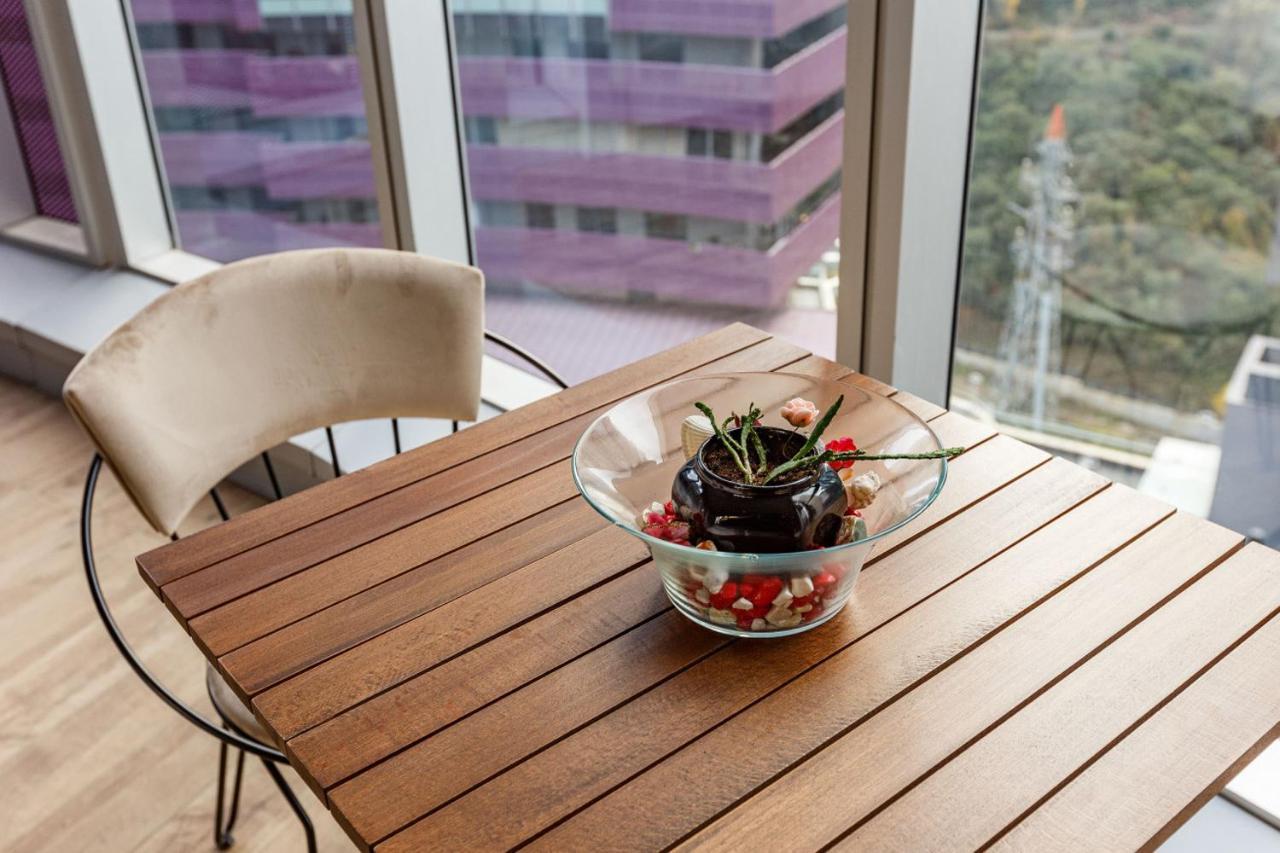Modern Studio Flat With City View In Sariyer *