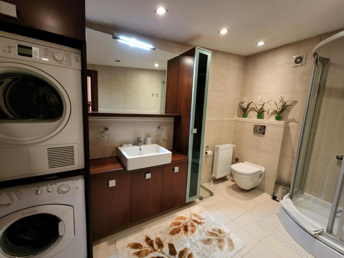 Big & Stylish 4-bedroom Duplex In The Center Of Sisli Apartamento