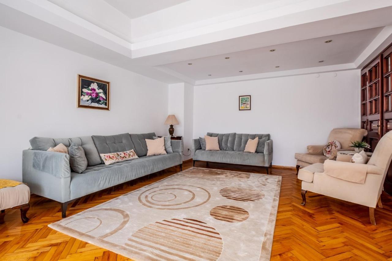 Apartment Flat With Balcony Near Zorlu Center