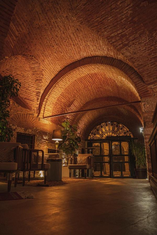 1772 Hotel