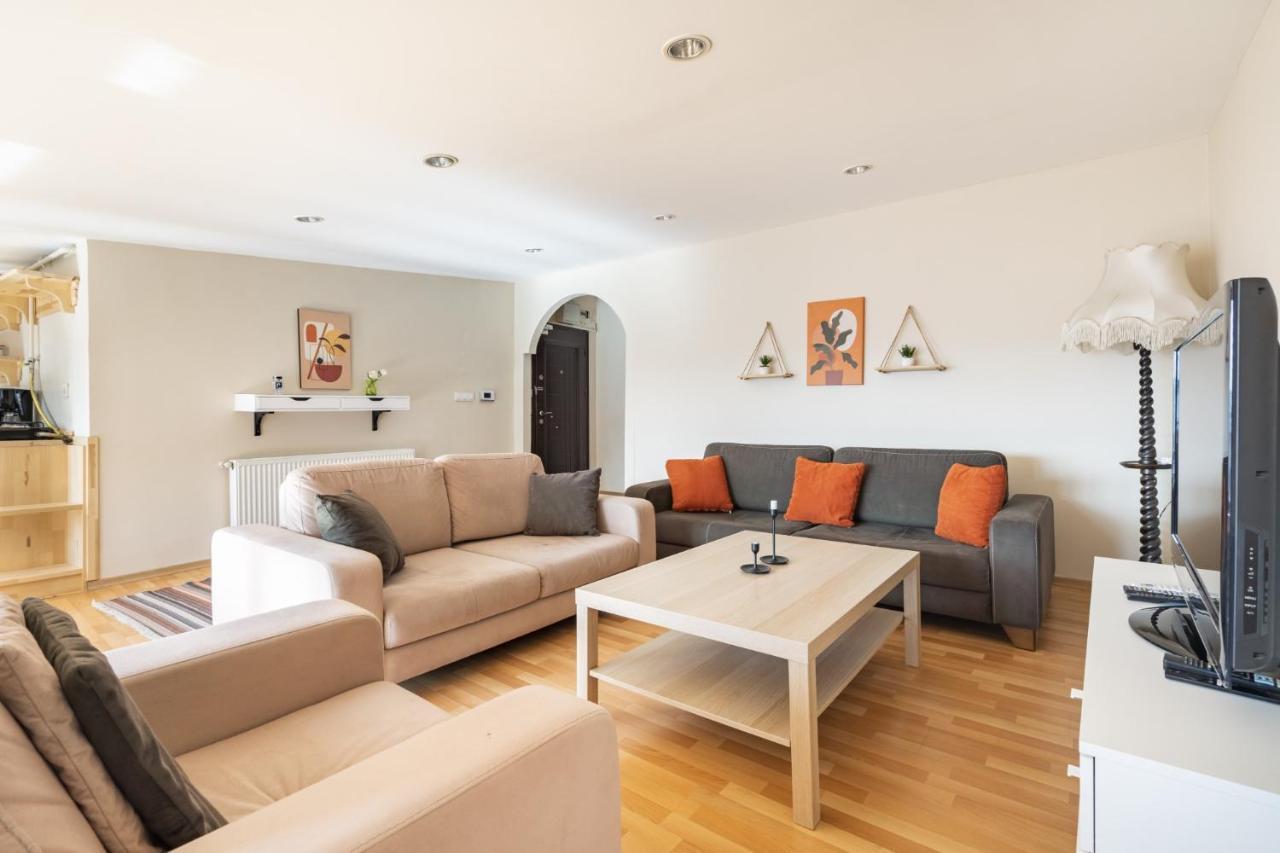 Flat Close To Taksim Square In Beyoglu Istanbul
