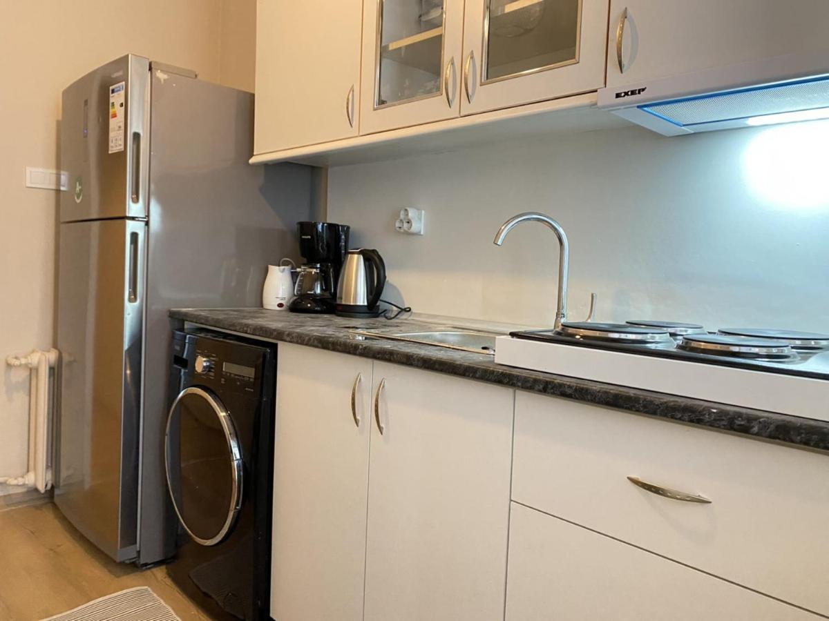 Chic Flat Near Shopping Malls In Sisli