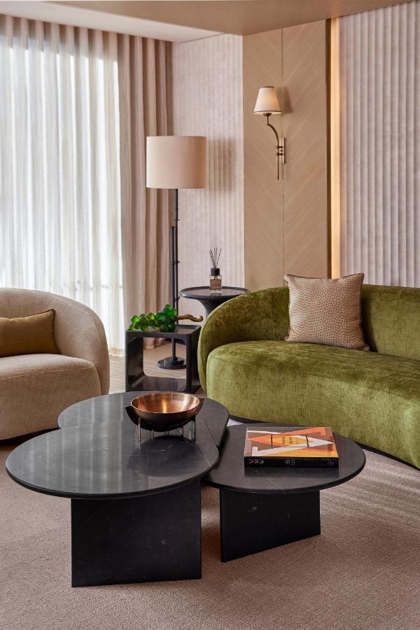 Otel Vakko And