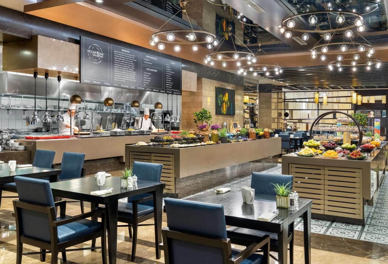 Radisson Blu Hotel, Sisli Otel 5*