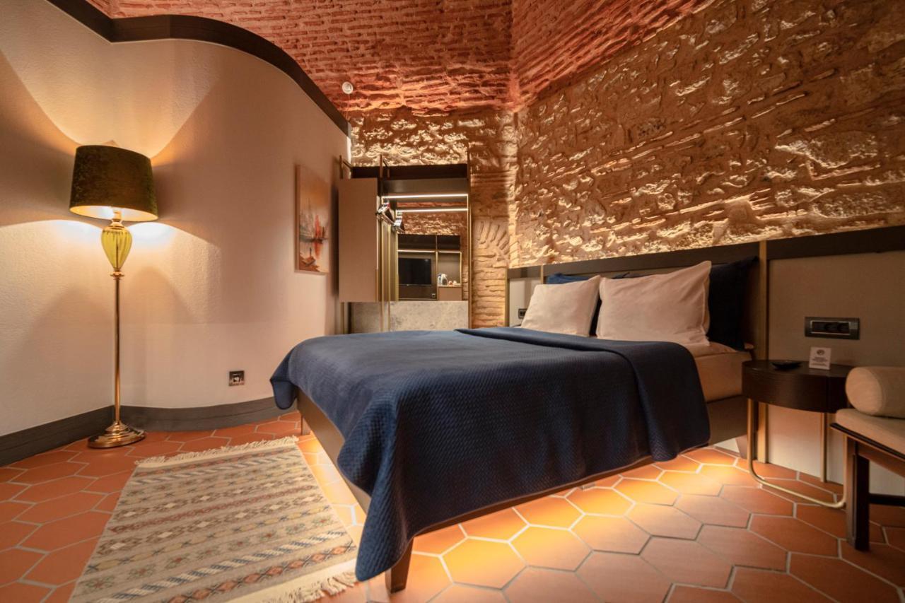 1772 Hotel