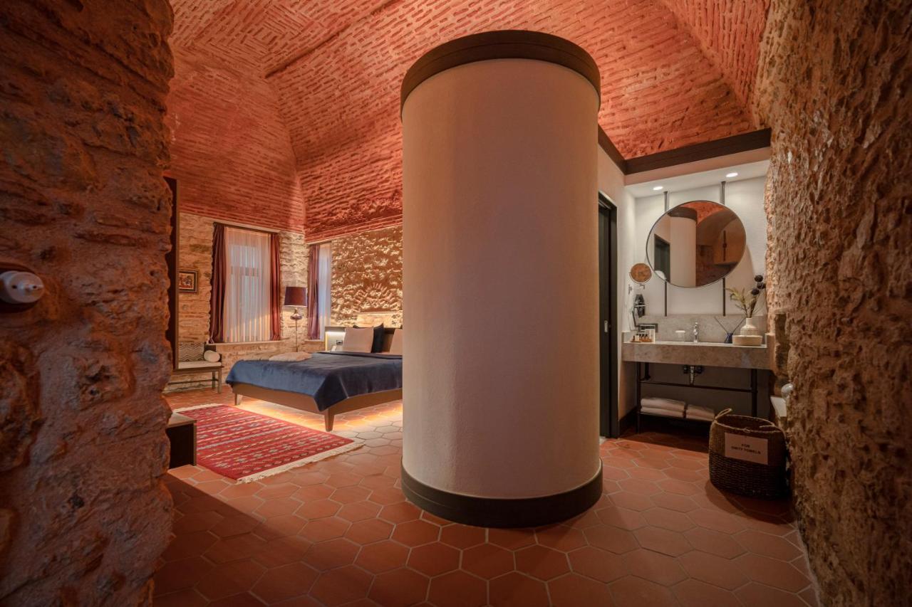 1772 Hotel