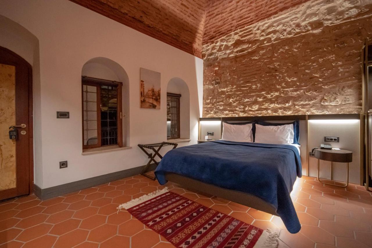 1772 Hotel