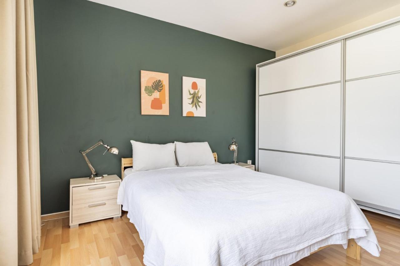 Flat Close To Taksim Square In Beyoglu Apartment *