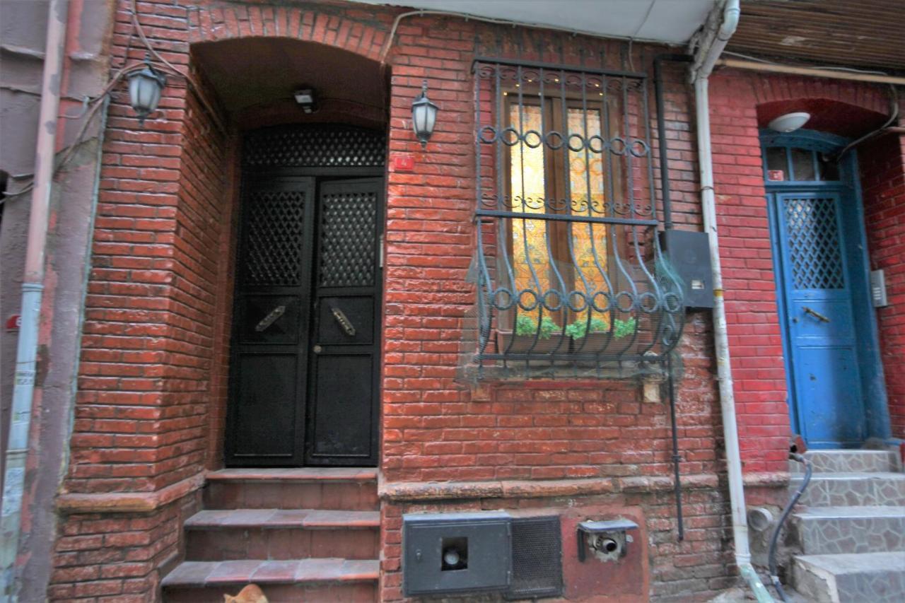 Apartment Private In Heart Of Taksim Square 1 *
